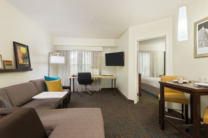 Imagen de la habitación del Hotel Residence Inn By Marriott Savannah Midtown. Foto 5
