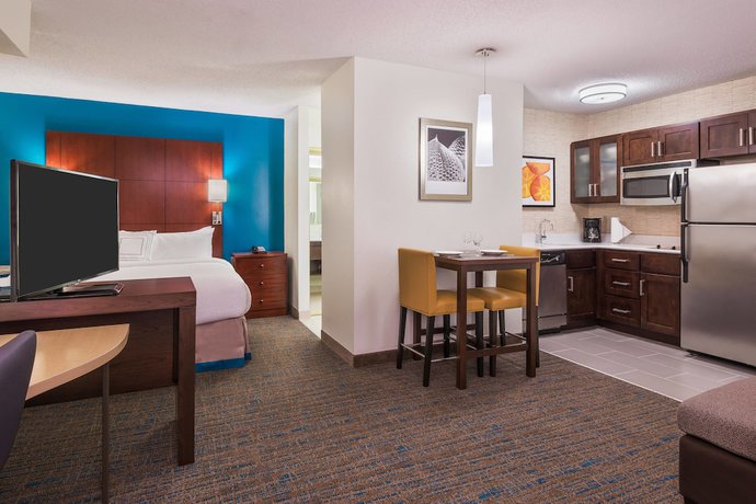 Imagen de la habitación del Hotel Residence Inn By Marriott Savannah Midtown. Foto 10