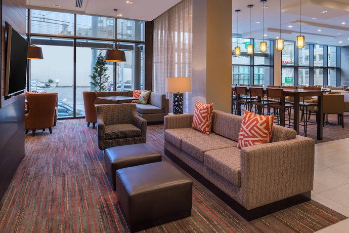 Imagen de los interiores del Hotel Residence Inn By Marriott Seattle University District. Foto 17