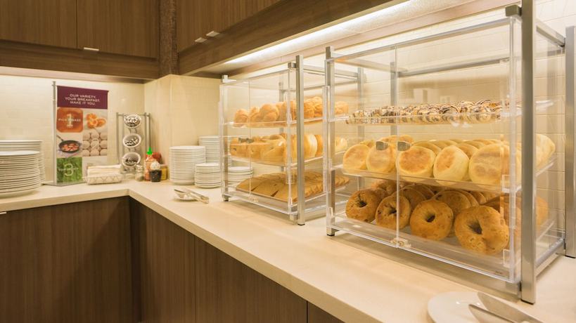 Imagen del bar/restaurante del Hotel Residence Inn By Marriott Seattle University District. Foto 4