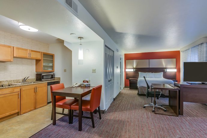 Imagen de la habitación del Hotel Residence Inn By Marriott South Bend. Foto 8