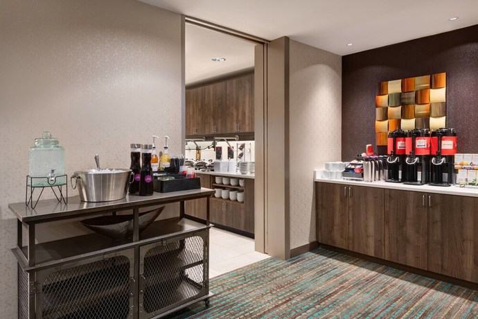 Imagen del bar/restaurante del Hotel Residence Inn By Marriott Spartanburg Westgate. Foto 6