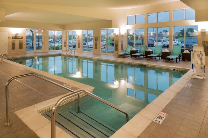 Imagen de la piscina del Hotel Residence Inn By Marriott Springfield South. Foto 19