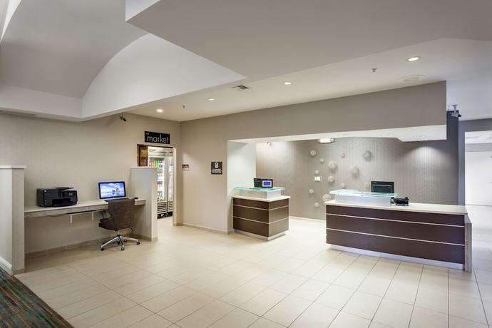 Imagen de los interiores del Hotel Residence Inn By Marriott Stockton. Foto 17