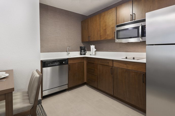 Imagen de la habitación del Hotel Residence Inn By Marriott Tampa At Usf/medical Center. Foto 7