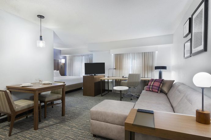 Imagen de la habitación del Hotel Residence Inn By Marriott Tampa At Usf/medical Center. Foto 9