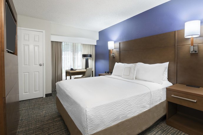 Imagen de la habitación del Hotel Residence Inn By Marriott Tampa At Usf/medical Center. Foto 12
