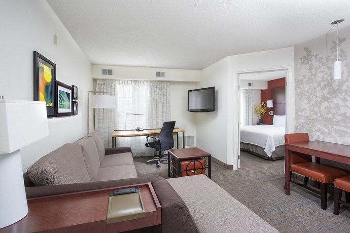 Imagen de la habitación del Hotel Residence Inn By Marriott Topeka. Foto 8