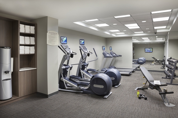 Imagen de los interiores del Hotel Residence Inn By Marriott Toronto Airport. Foto 17