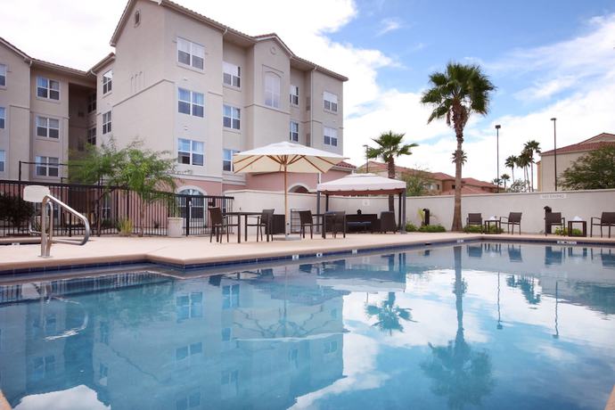Imagen de la piscina del Hotel Residence Inn By Marriott Tucson Williams Centre. Foto 12