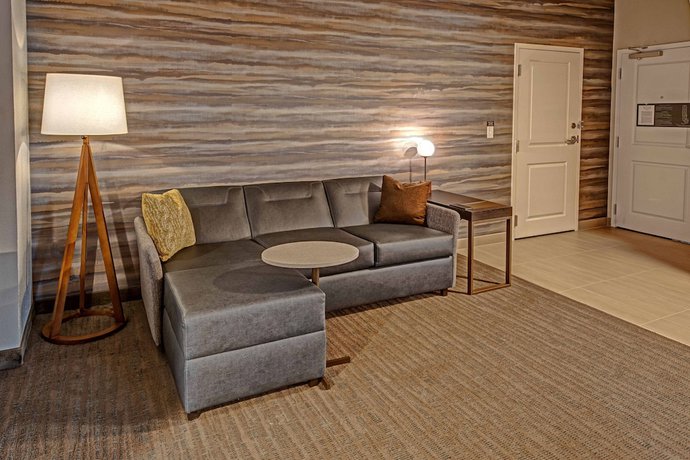 Imagen de la habitación del Hotel Residence Inn By Marriott Tulsa Midtown. Foto 5