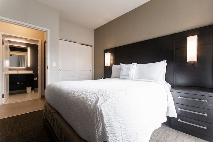 Imagen de la habitación del Hotel Residence Inn By Marriott Tulsa Midtown. Foto 13