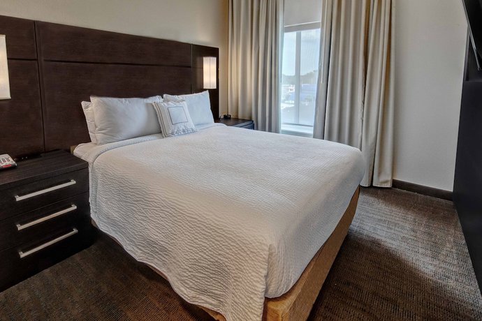 Imagen de la habitación del Hotel Residence Inn By Marriott Tulsa Midtown. Foto 14