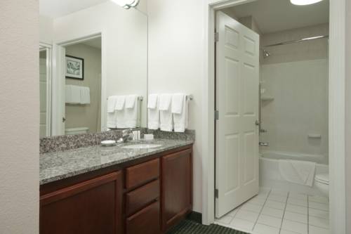 Imagen de la habitación del Hotel Residence Inn By Marriott Tulsa South. Foto 5