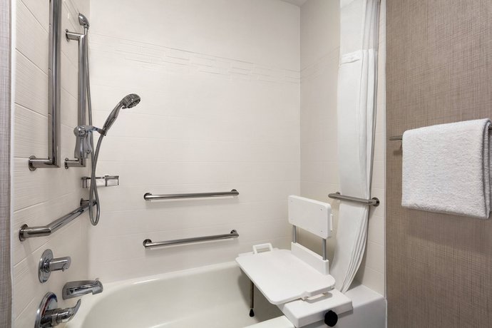 Imagen de la habitación del Hotel Residence Inn By Marriott Vacaville. Foto 5
