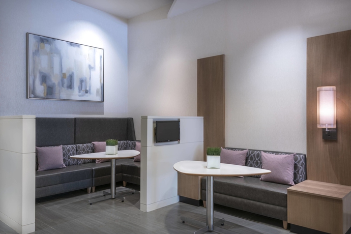 Imagen del bar/restaurante del Hotel Residence Inn By Marriott Washington, Dc National Mall. Foto 9