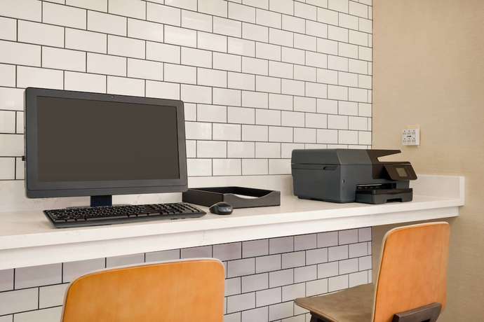 Imagen de los interiores del Hotel Residence Inn By Marriott West Springfield. Foto 12