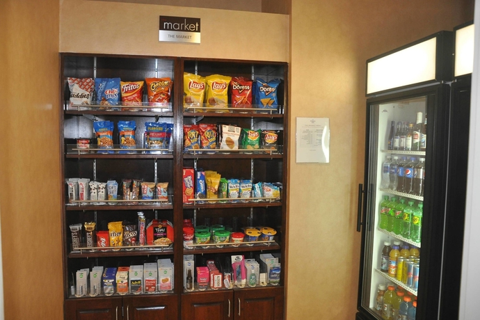 Imagen del bar/restaurante del Hotel Residence Inn By Marriott Wichita East At Plazzio. Foto 7