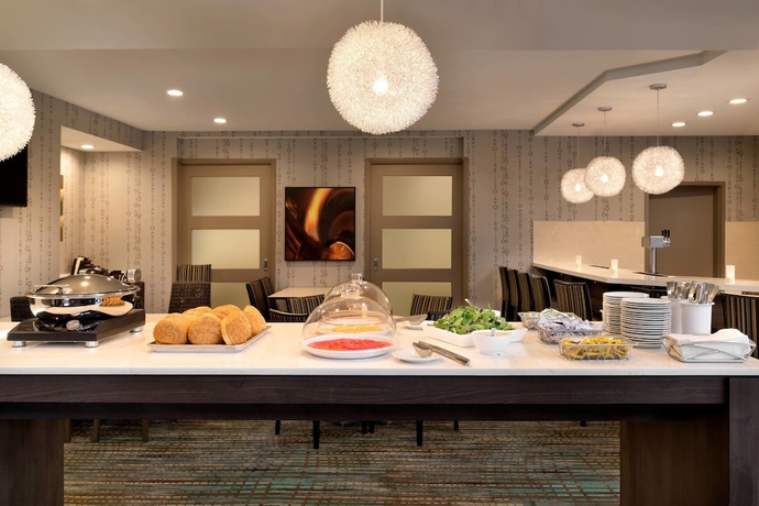 Imagen del bar/restaurante del Hotel Residence Inn By Marriott Winston-salem Hanes Mall. Foto 8