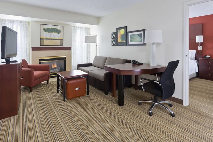 Imagen de la habitación del Hotel Residence Inn Canton. Foto 3