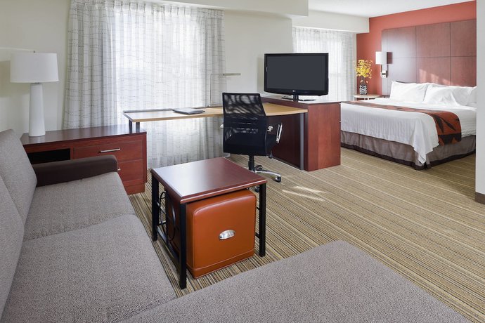 Imagen de la habitación del Hotel Residence Inn Canton. Foto 4