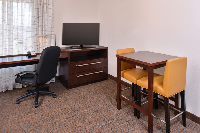 Imagen de la habitación del Hotel Residence Inn Cedar Rapids South. Foto 8