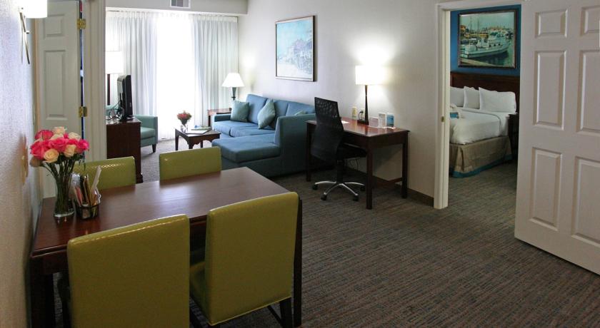 Imagen general del Hotel Residence Inn Charleston Riverview. Foto 3