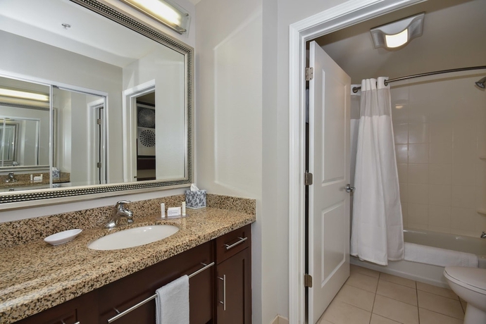 Imagen de la habitación del Hotel Residence Inn Charlotte Concord. Foto 16