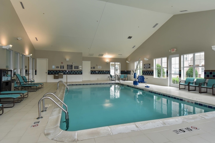 Imagen de la piscina del Hotel Residence Inn Charlotte Concord. Foto 19