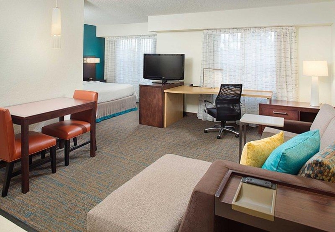 Imagen general del Hotel Residence Inn Chicago O'Hare. Foto 9