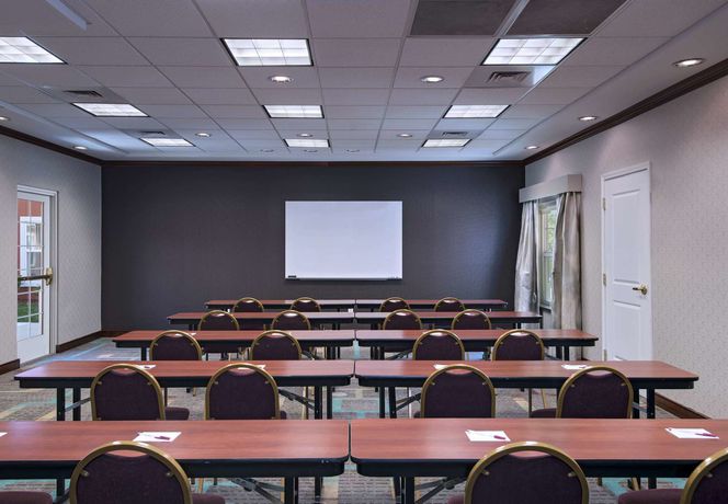 Imagen de los interiores del Hotel Residence Inn Columbia. Foto 11