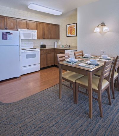 Imagen del bar/restaurante del Hotel Residence Inn Columbia. Foto 4