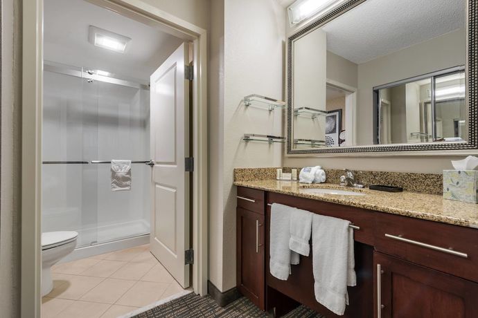Imagen de la habitación del Hotel Residence Inn Columbus. Foto 3