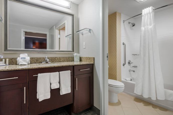 Imagen de la habitación del Hotel Residence Inn Columbus. Foto 6