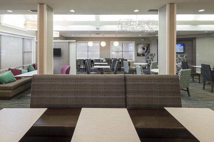 Imagen de los interiores del Hotel Residence Inn Columbus Worthington. Foto 5