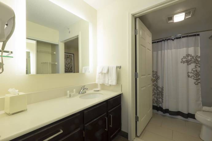 Imagen de la habitación del Hotel Residence Inn Columbus Worthington. Foto 4