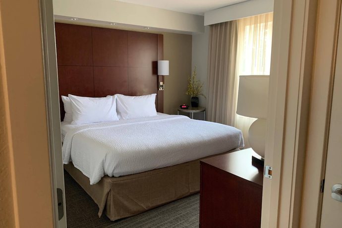 Imagen de la habitación del Hotel Residence Inn Concord. Foto 7
