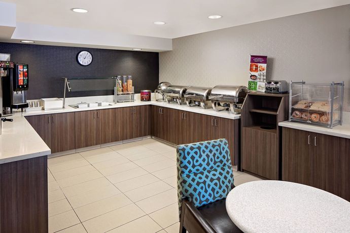 Imagen del bar/restaurante del Hotel Residence Inn Denver Tech Center. Foto 6