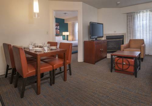 Imagen de la habitación del Hotel Residence Inn Fairfax Merrifield. Foto 7