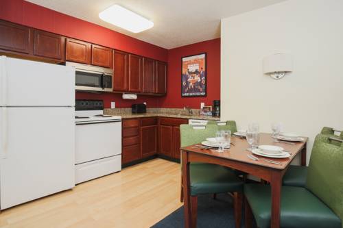 Imagen de la habitación del Hotel Residence Inn Flint. Foto 4