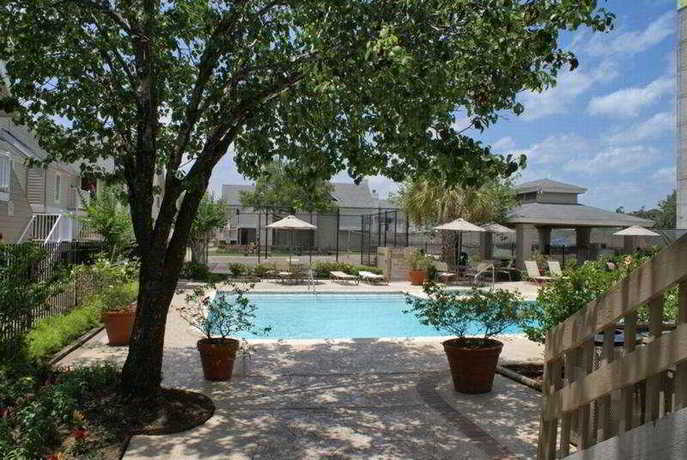 Imagen de la piscina del Hotel Residence Inn Houston Medical Center/NRG Park. Foto 16