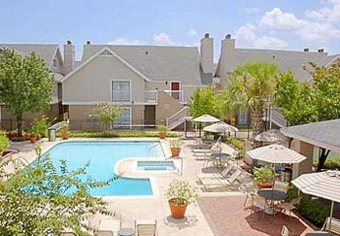Imagen de la piscina del Hotel Residence Inn Houston Medical Center/NRG Park. Foto 17