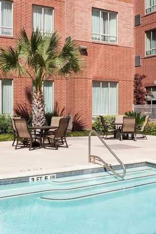Imagen de la piscina del Hotel Residence Inn Houston West-energy Corridor. Foto 17