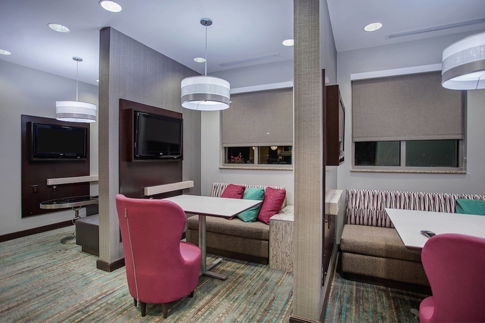 Imagen del bar/restaurante del Hotel Residence Inn Jackson. Foto 6