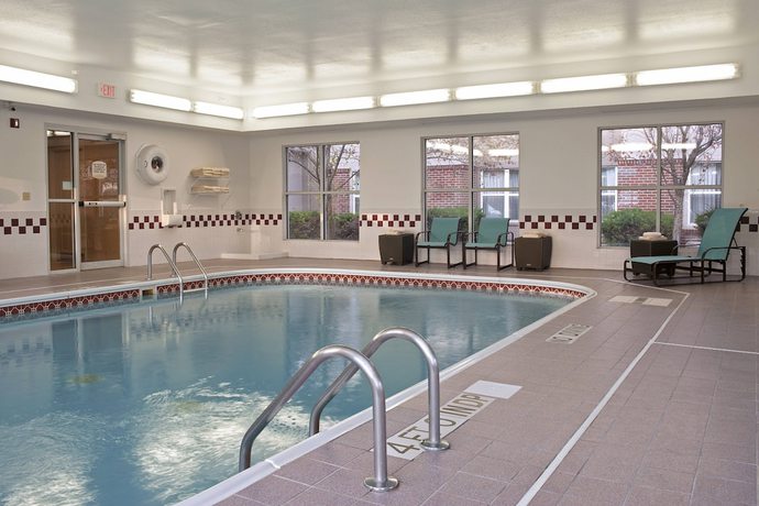Imagen de los interiores del Hotel Residence Inn Lansing West. Foto 17