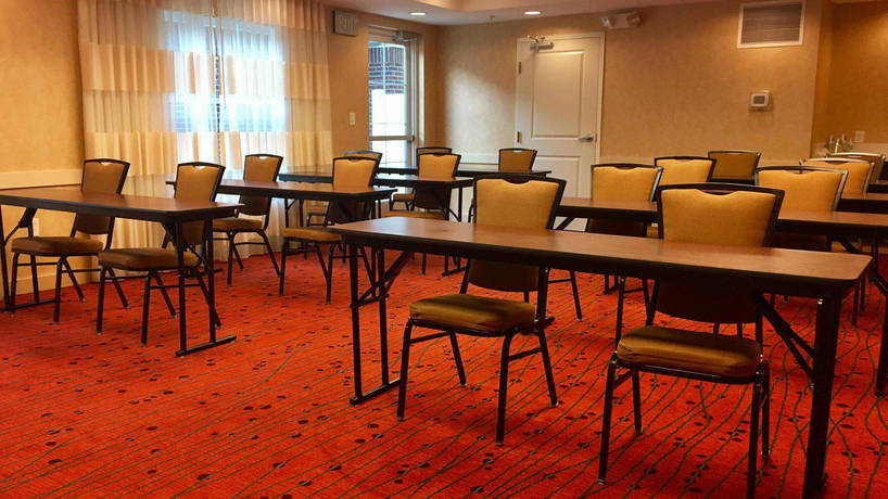 Imagen de los interiores del Hotel Residence Inn Largo Medical Center Drive. Foto 6