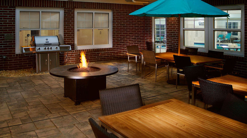 Imagen de los interiores del Hotel Residence Inn Largo Medical Center Drive. Foto 7