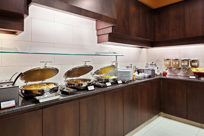 Imagen del bar/restaurante del Hotel Residence Inn Little Rock Downtown. Foto 3