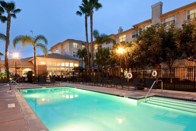 Imagen de la piscina del Hotel Residence Inn Los Angeles Lax / El Segundo. Foto 19