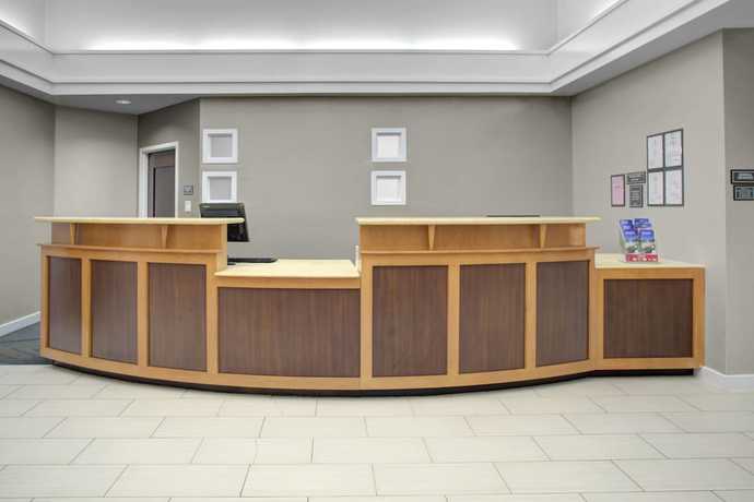 Imagen de los interiores del Hotel Residence Inn Marriott Chester. Foto 17